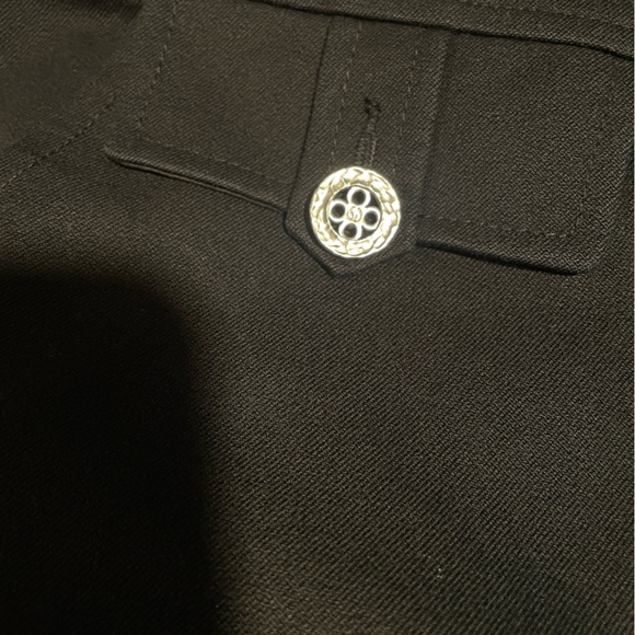 St. John Sport Black Pants size 12 preloved. - Picture 5 of 7